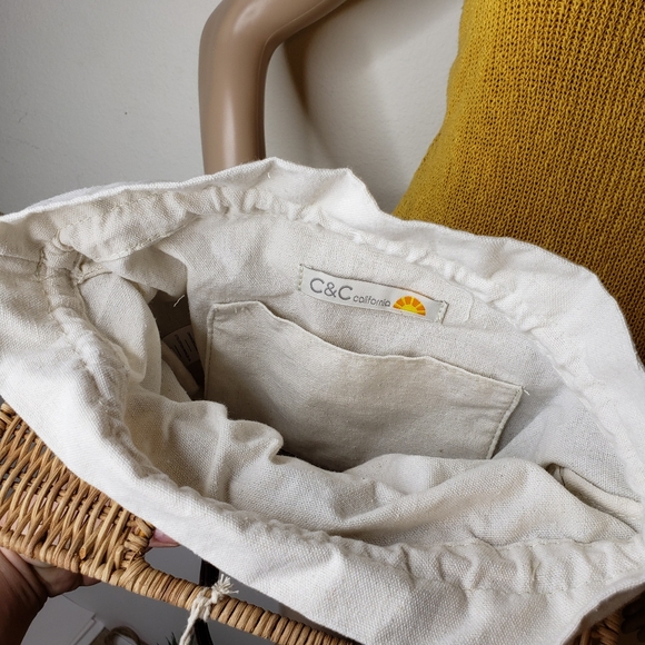 C&C California NWT woven wicker and leather purse - Picture 10 of 12